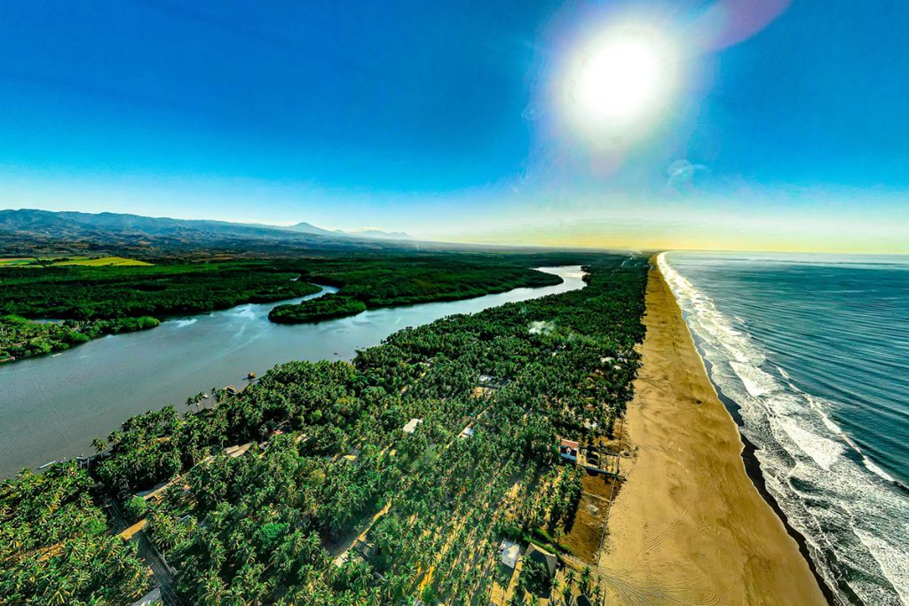 La Burbuja Barra de Santiago